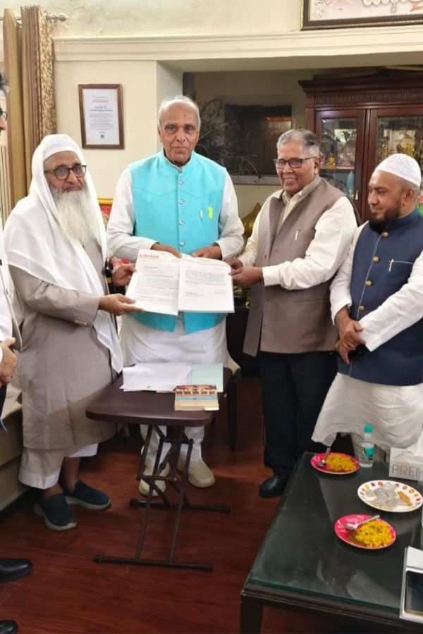 Mohammed Fazlurrahim Mujaddidi meeting with JPC Chairman Jagdambika Pal