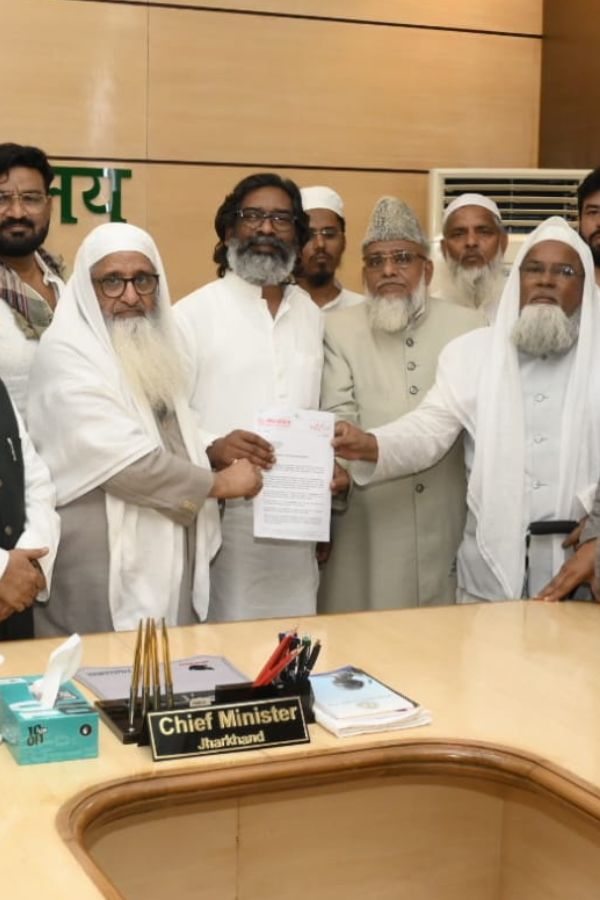 Maulana Mohammed Fazlurrahim Mujaddidi Meeting with Chief Minister of Jharkhand Hemant Soren